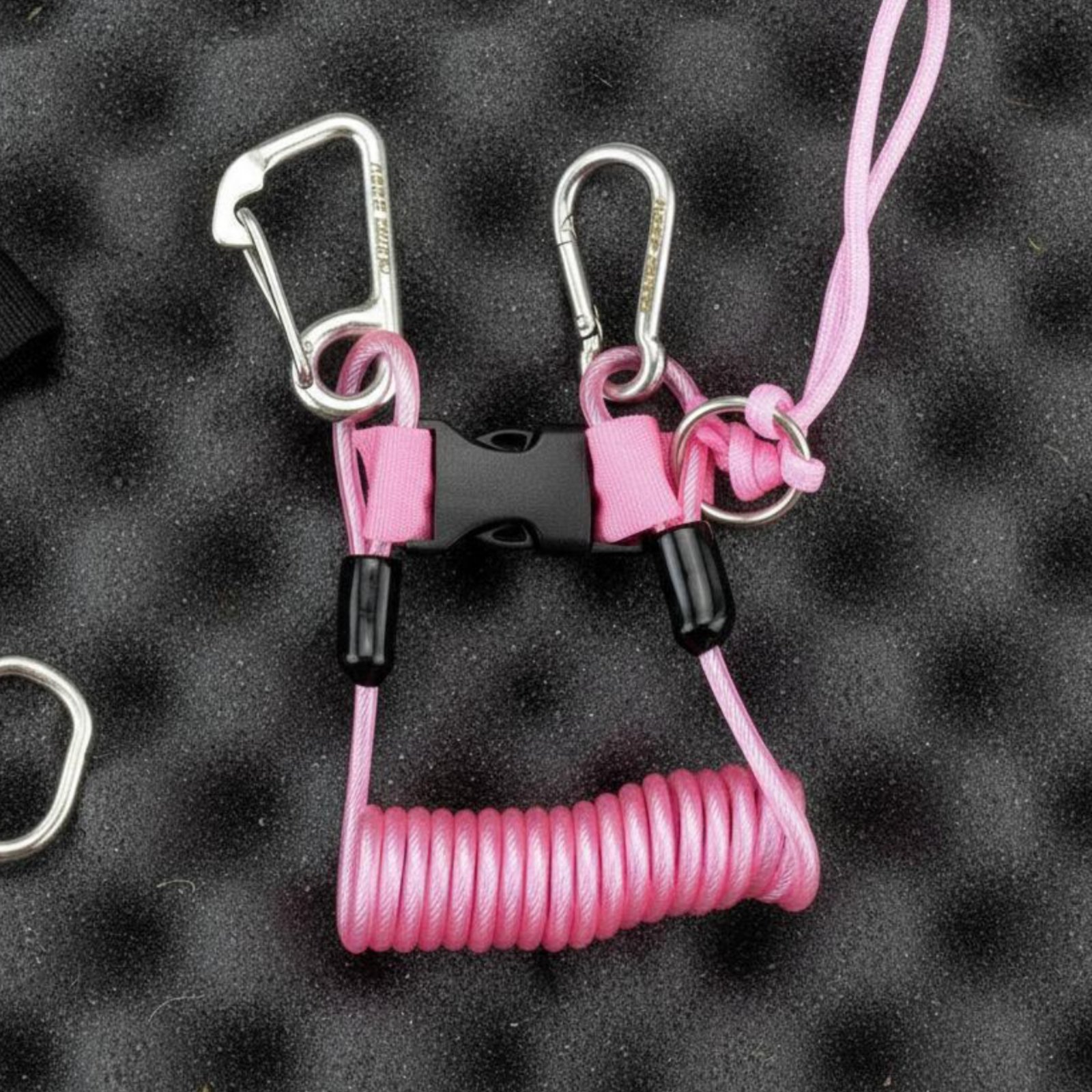 Underwater Diving Coil Lanyard - مراجعة Underwater Camera وسعره